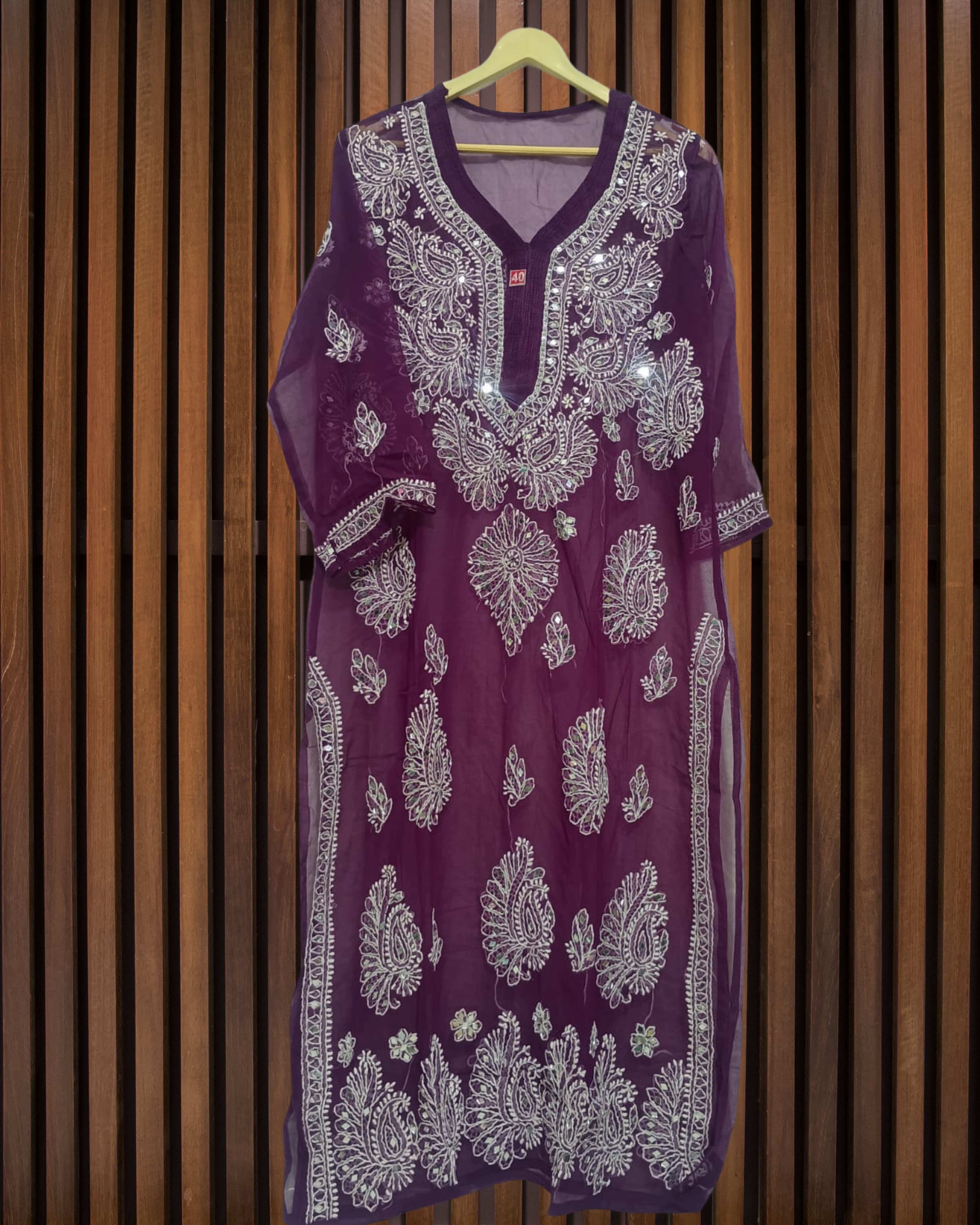 Pairahan Gulzar Kurti  Lucknowi Chikankari view 3
