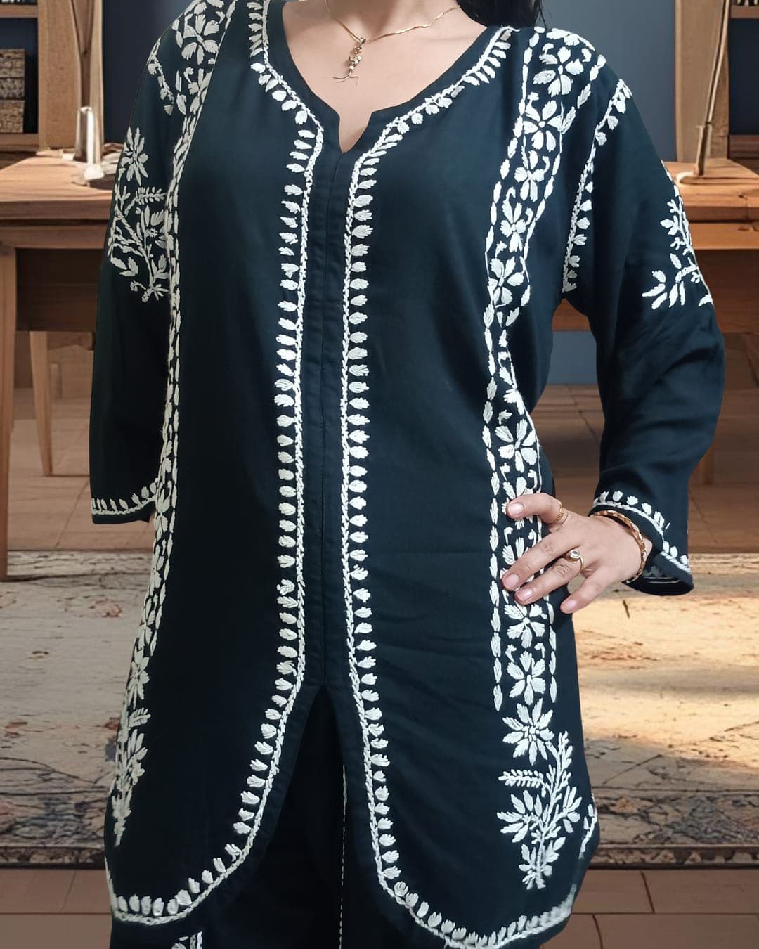 ZIA CHIKANKARI CO-ORD SET Lucknowi Chikankari view 3