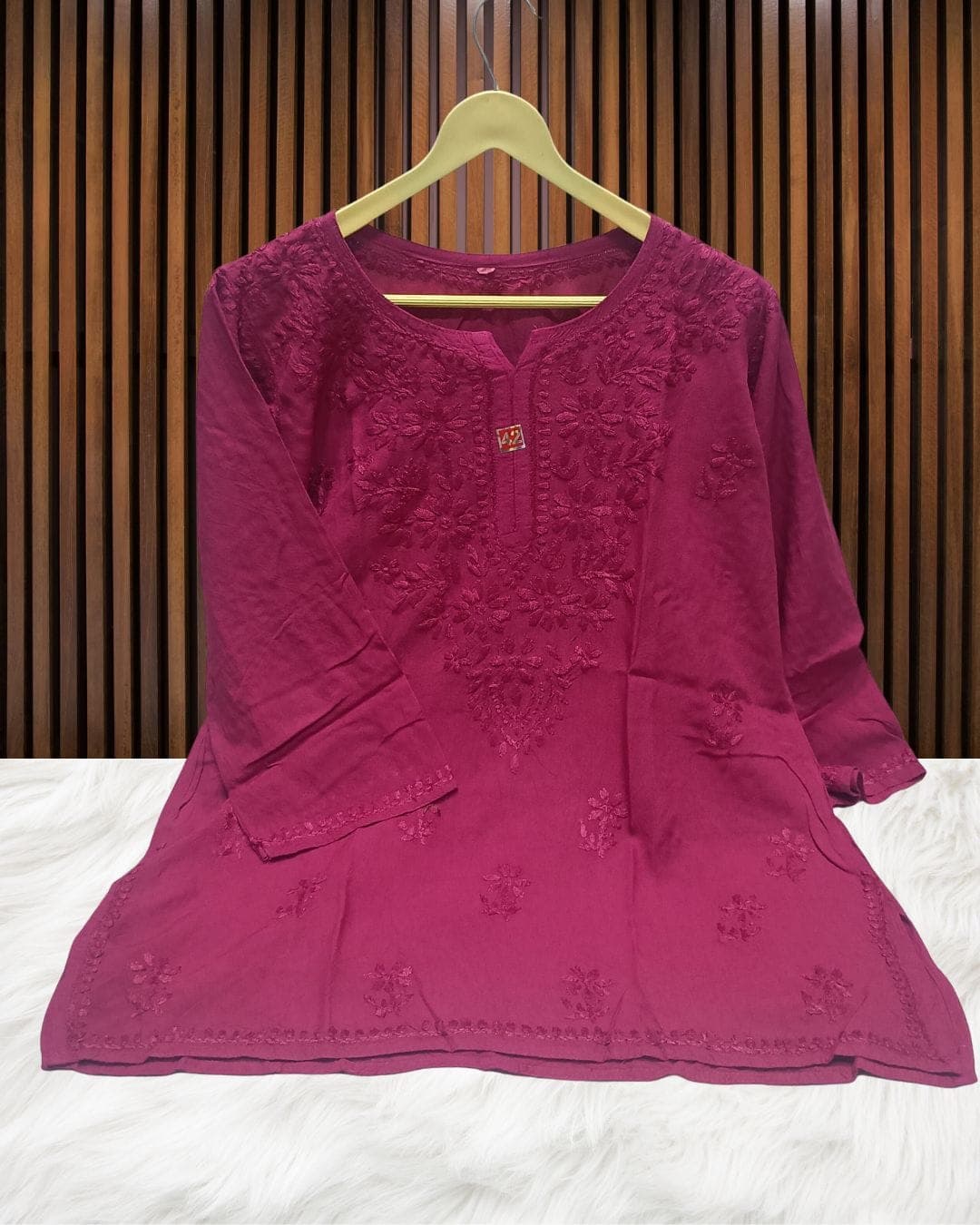 alt="Lucknowi handwork short chikankari kurti in premium fabric", alt="Tone to tone chikankari embroidery on short kurti", alt="30 inch short chikankari kurti for women", alt="Handmade Lucknow chikan short kurta S to XXL sizes", alt="Premium fabric chikankari short kurti with hand embroidery", alt="Traditional Lucknowi short chikankari kurti in elegant design"