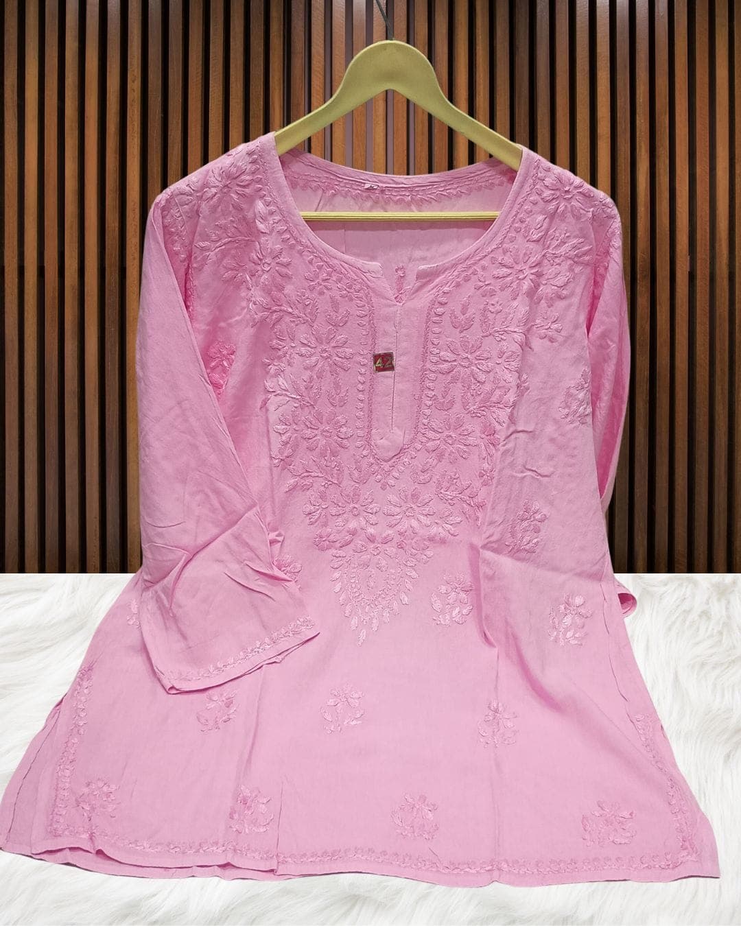 alt="Lucknowi handwork short chikankari kurti in premium fabric", alt="Tone to tone chikankari embroidery on short kurti", alt="30 inch short chikankari kurti for women", alt="Handmade Lucknow chikan short kurta S to XXL sizes", alt="Premium fabric chikankari short kurti with hand embroidery", alt="Traditional Lucknowi short chikankari kurti in elegant design"
